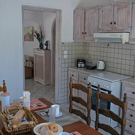 Ostria House Holiday home *